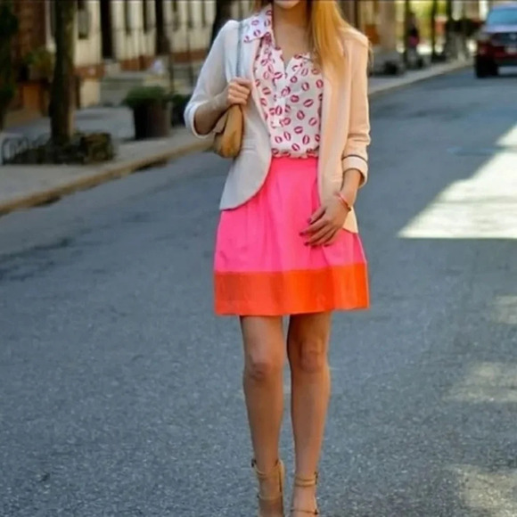 J.  Crew Barbie Pink & Red Flare Skirt, size 0 - Picture 1 of 8